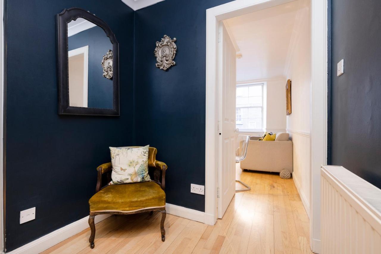Appartement Joivy Charming With Patio Nearby The Castle Edinburgh